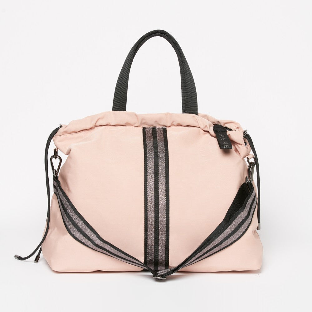 Front view of the ACE Tote Bag color Pink nude made with ECONYL® regenerated nylon