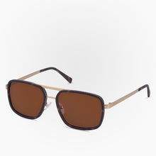 Load image into Gallery viewer, Side view of the Sunglasses Coipo Karun color Havana Brown made with ECONYL® regenerated nylon
