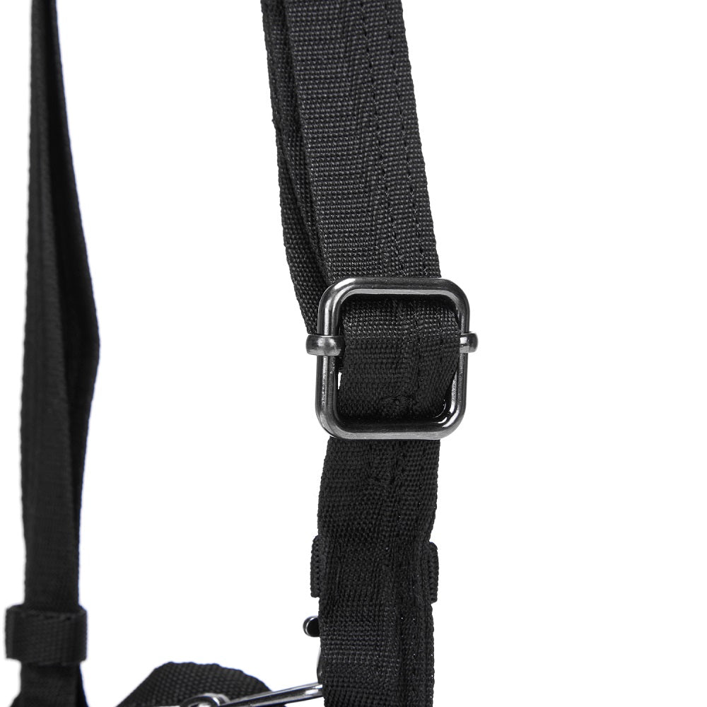 Detail of the Pacsafe Daysafe Anti-Theft Tech Crossbody color Black made with ECONYL® regenerated nylon