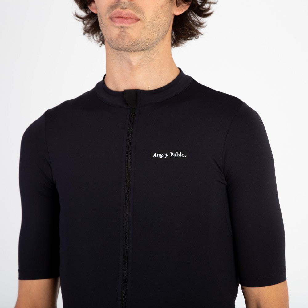 Detail of the Angry Pablo EarthTone Riding Jersey color Black made with ECONYL® regenerated nylon