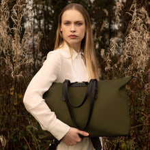 Load image into Gallery viewer, The Gallery Tote To Backpack aoife® color Military green made with ECONYL® regenerated nylon
