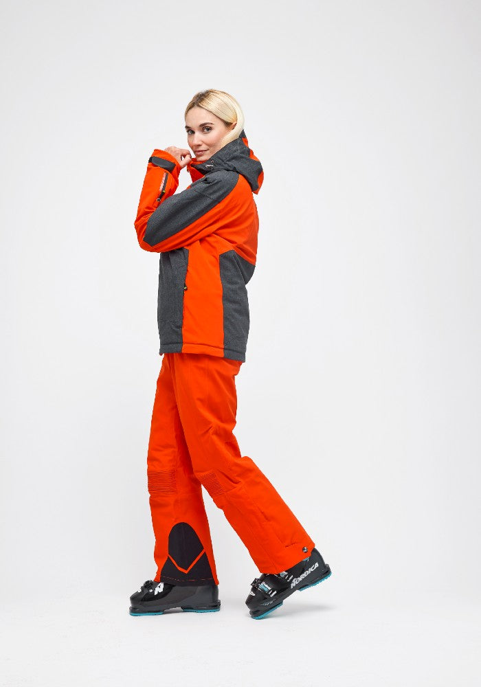 Side view of the Crested Pants Hey Sport color Orange made with ECONYL® regenerated nylon