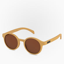 Load image into Gallery viewer, Side view of the Sunglasses Cochamo Karun color Yellow made with ECONYL® regenerated nylon
