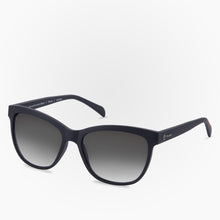Load image into Gallery viewer, Side view of the Sunglasses Osorno Karun color Black Dark made with ECONYL® regenerated nylon
