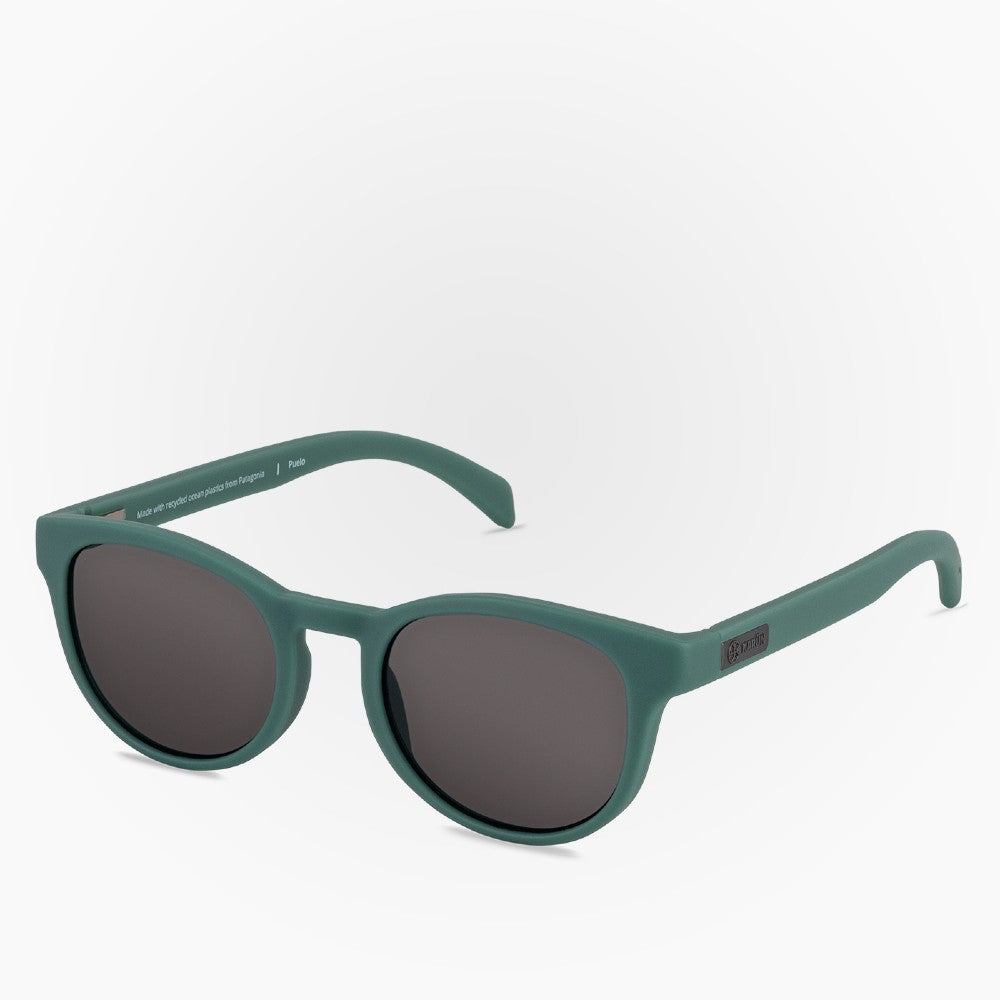 Side view of the Sunglasses Puelo Karun color Green made with ECONYL® regenerated nylon