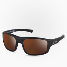 Load image into Gallery viewer, Side view of the Sunglasses Sailing Edition Karun color Black made with ECONYL® regenerated nylon
