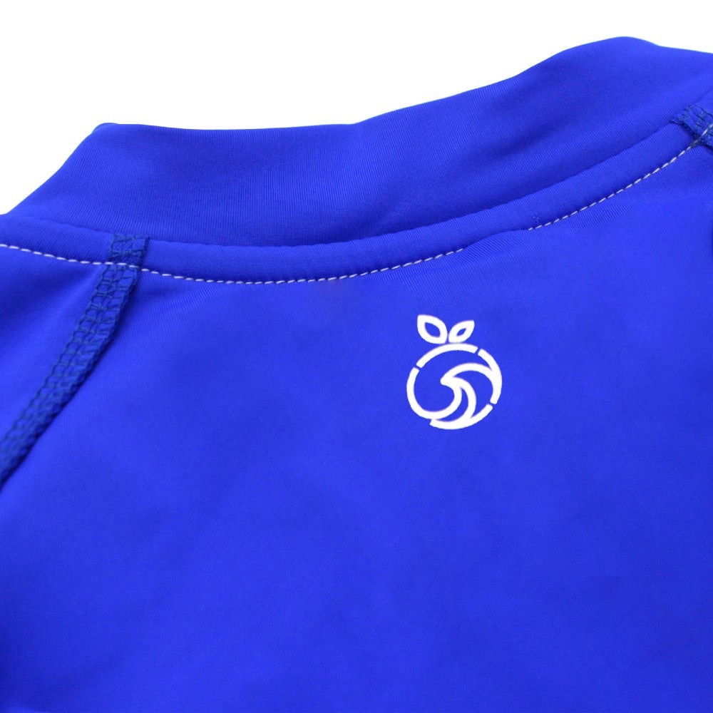 Detail of the NoNetz NoRash Guard for Kids color Blue made with ECONYL® regenerated nylon