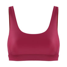 Load image into Gallery viewer, Front view of the Mera Sports Bra Wine by Outfyt color Red made with ECONYL® regenerated nylon
